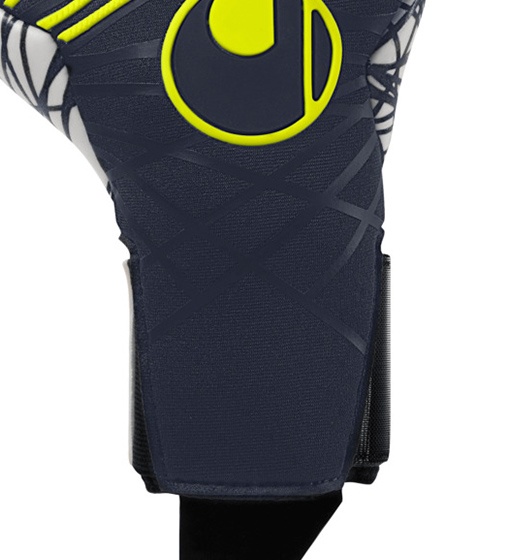 Prediction Ultragrip SC Torwarthandschuhe Prediction Ultragrip SC Torwarthandschuhe mit nahtlosem Seamless Cut für ein präzises Tragegefühl