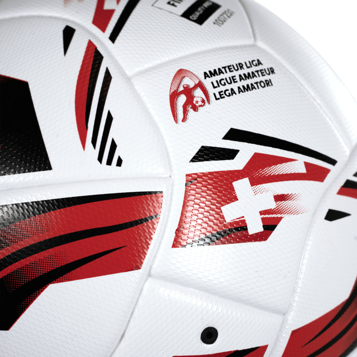 detail.productImageAltText