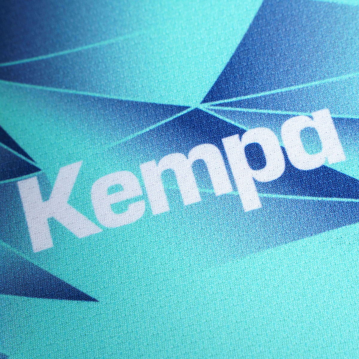 detail.productImageAltText