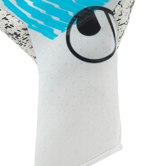 FM Cybertec Supergrip+ HN FM Cybertec Supergrip+ HN Torwarthandschuhe für Profi-Torhüter