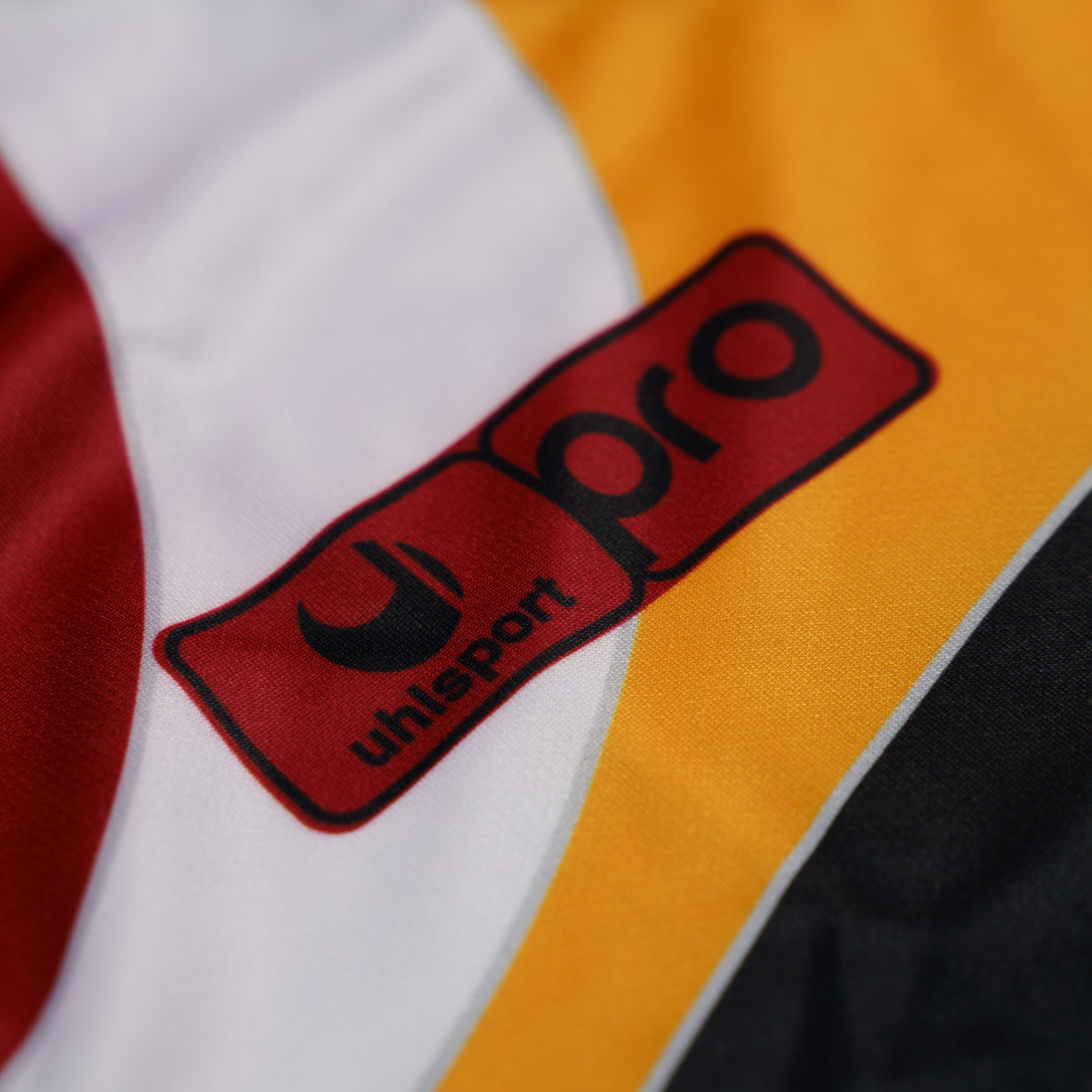 Retro Fangmaschine Shirt-pro_closeup_03