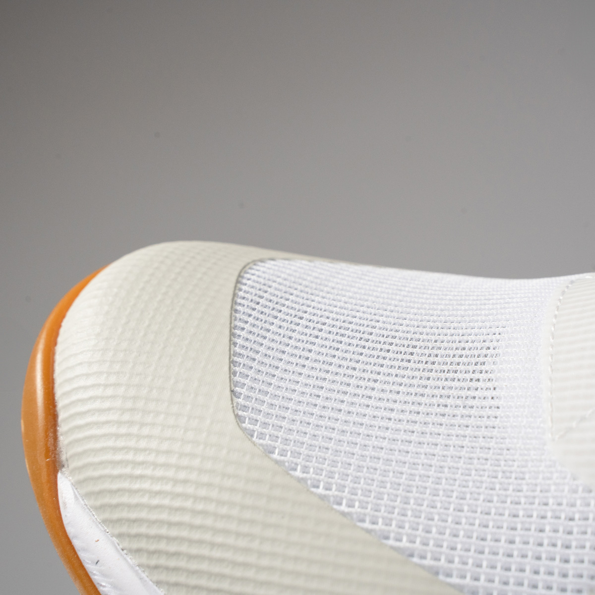 detail.productImageAltText