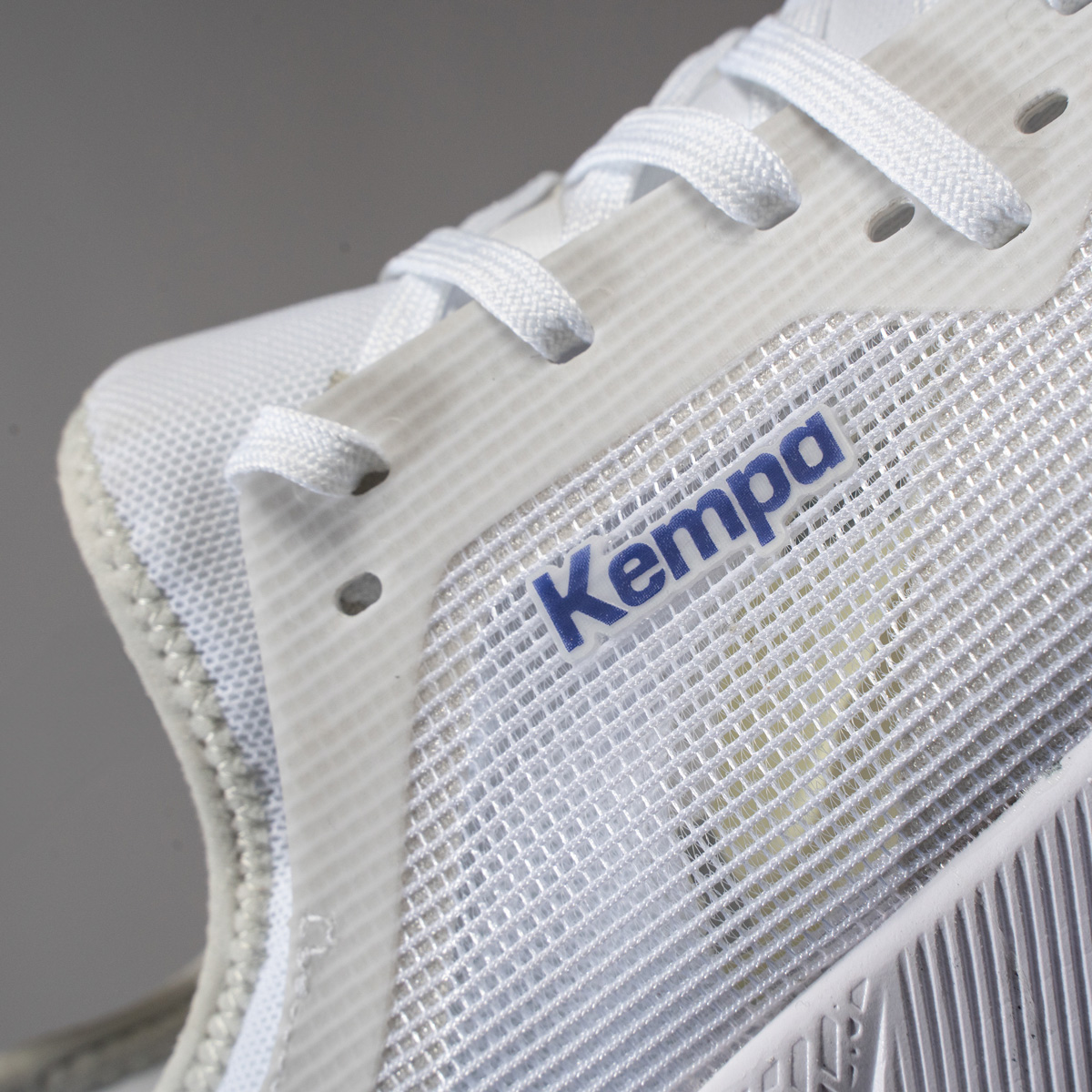 detail.productImageAltText