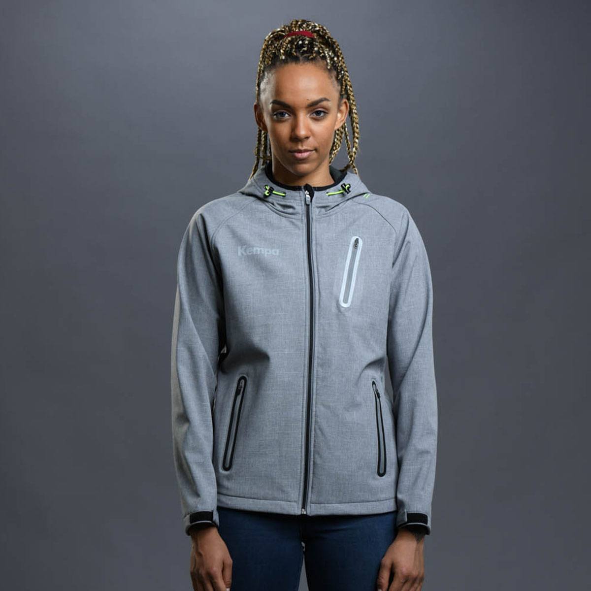 1200x1200-Imagebilder-Kopie_0005_Marie_CORE2-0FREIZEIT_SOFTSHELLJACKE_0309 detail.productImageAltText