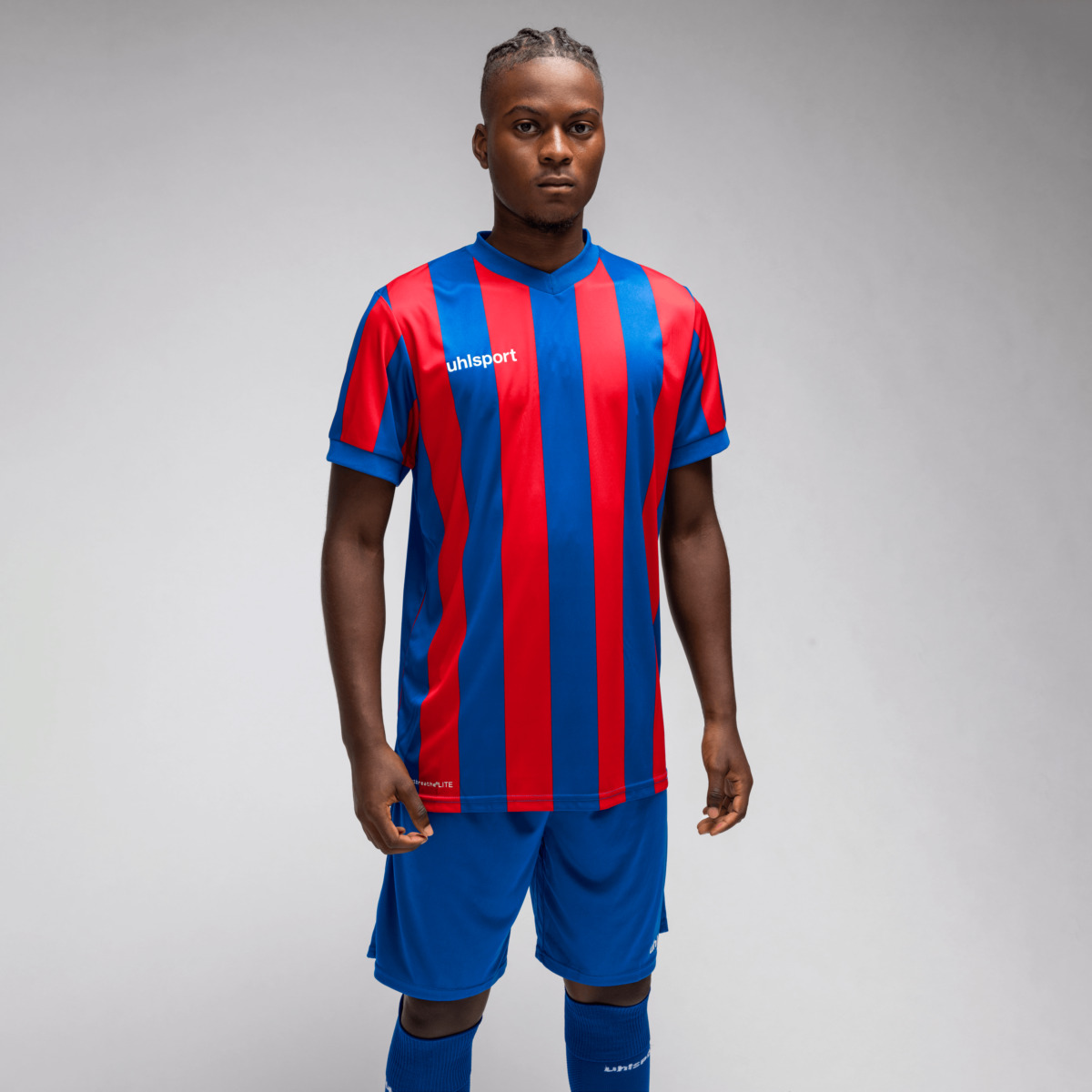 100226040_RETRO-STRIPE_100334207_100330211_Precious-Onuoha_03_png9O4bg6UQoPMeR