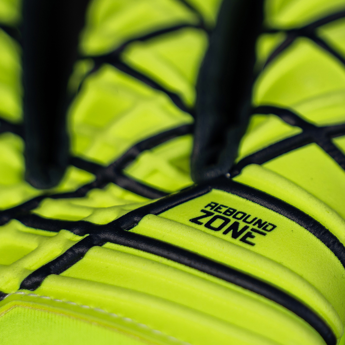 Prediction Energy Absolutgrip HN #377 Prediction Energy Absolutgrip HN #377 Torwarthandschuhe mit Absolutgrip Latex für hervorragenden Grip