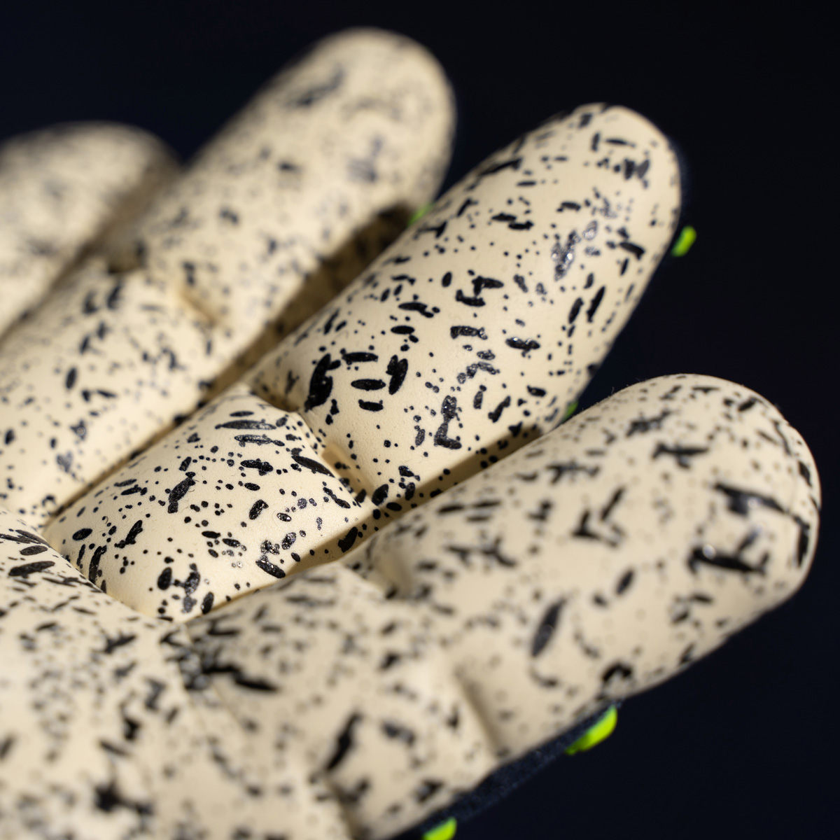 Prediction Supergrip+ HN Torwarthandschuhe Prediction Supergrip+ HN Torwarthandschuhe mit dynamischem Design in Profiqualität