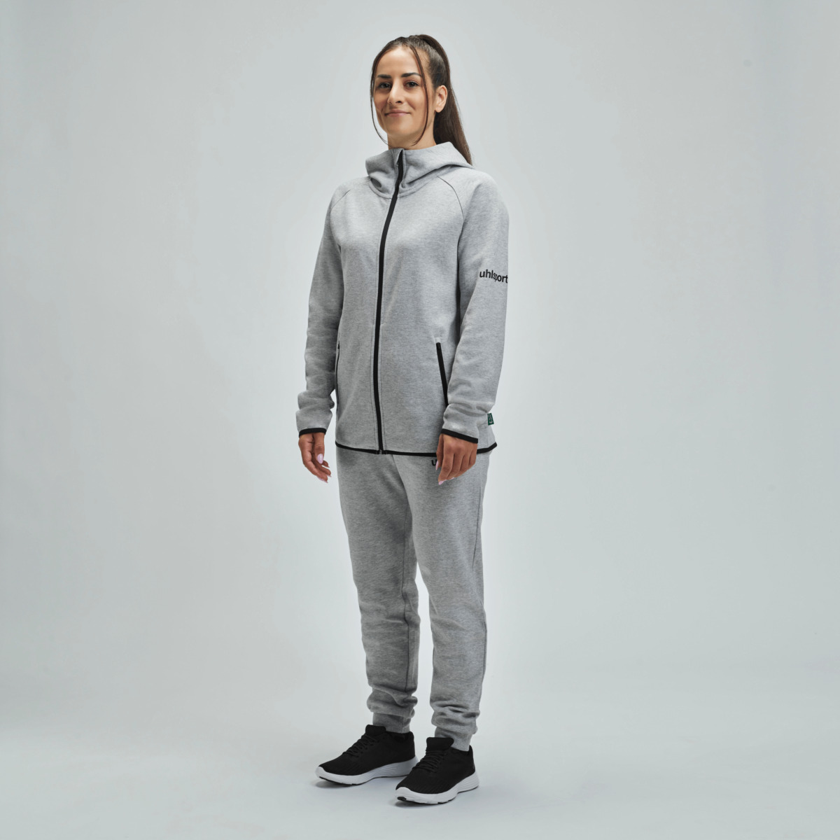 100528631_ID-HOOD-JACKET_100528831_100369401_100841001_Melli_05_pngPhLGATXAPqRIY
