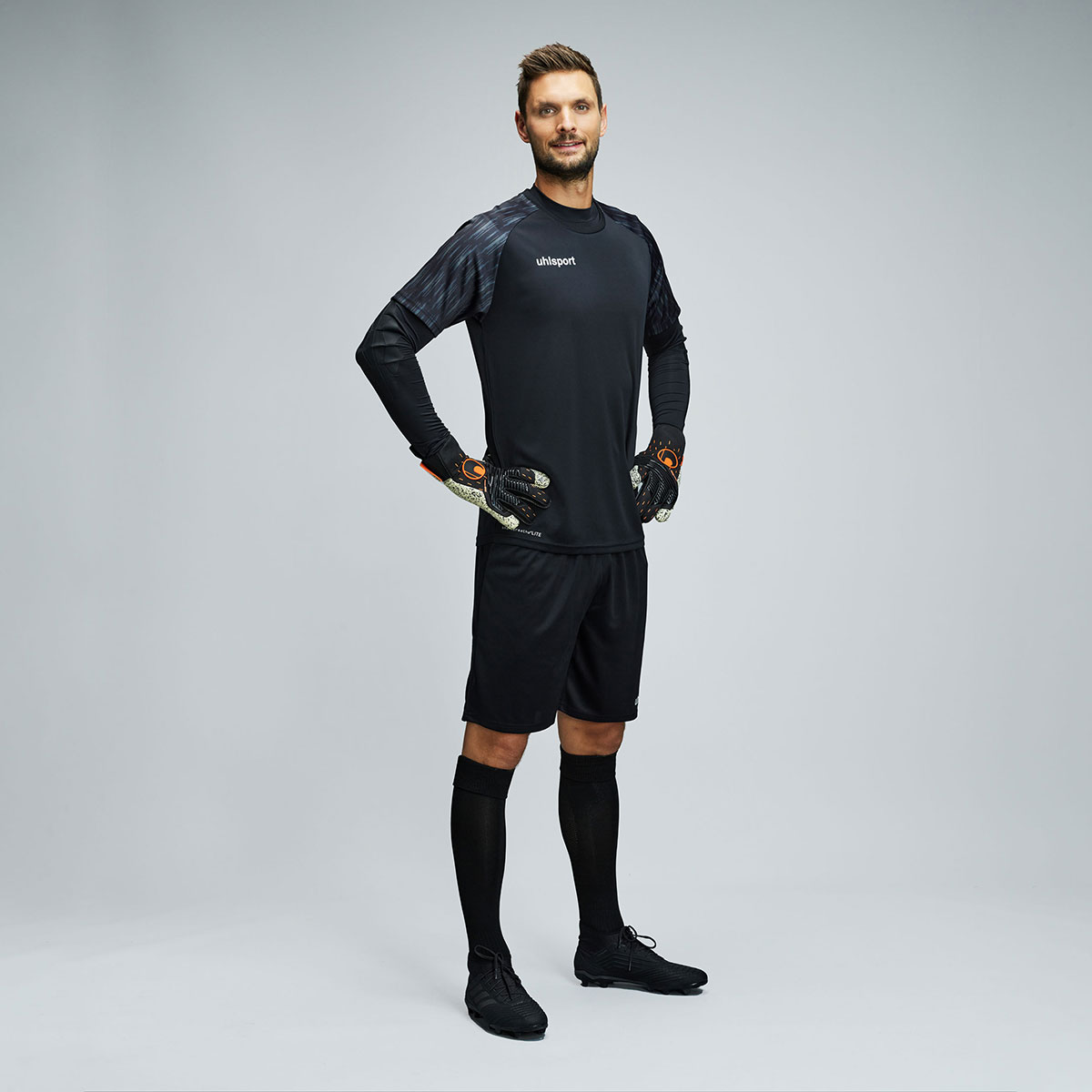 100366701_Reaction-Goalkeeper-Set_101125801_Speed-Contact-Supergrip_2