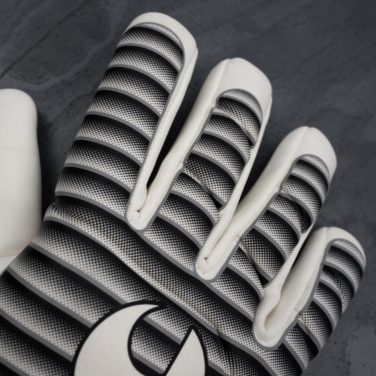 uhlsport Pro Supergrip+ HN ltd. 75years Torwarthandschuhe in limitierter Jubiläumsedition zum 75-jährigen Bestehen