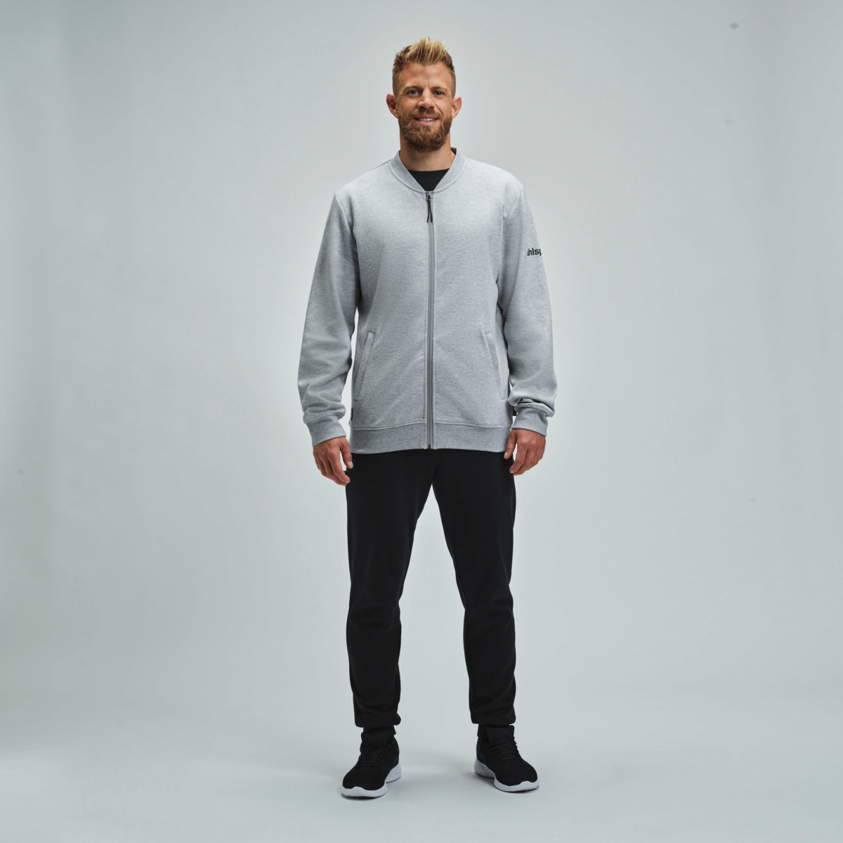 100529631_ID-COLLEGE-JACKET_100528801_100369401_100841001_Jo-Reichert_03_pngd2pHLZxSKoJWH