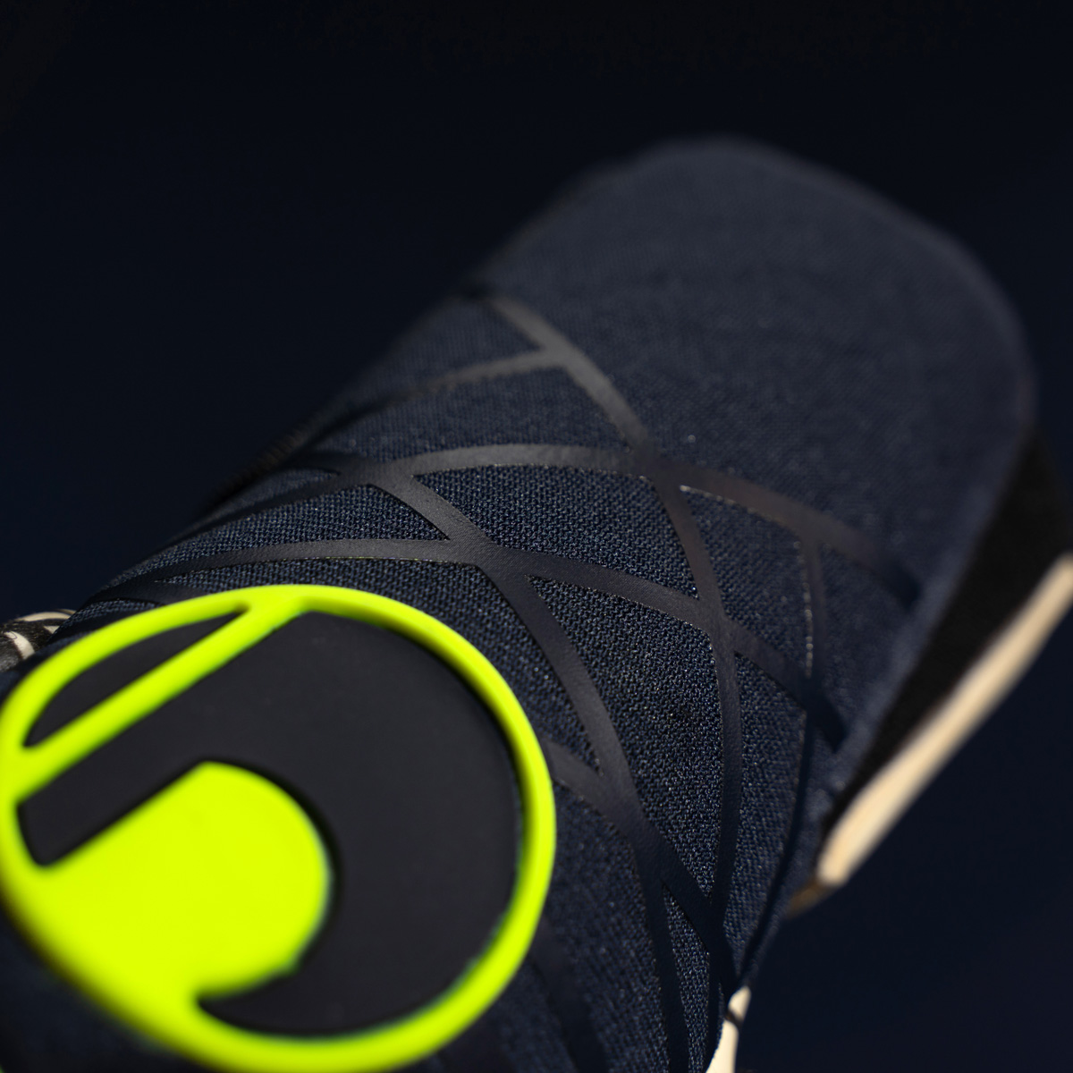 Prediction Supergrip+ Finger Surround Torwarthandschuhe Prediction Supergrip+ Finger Surround Torwarthandschuhe für professionelle Torhüter