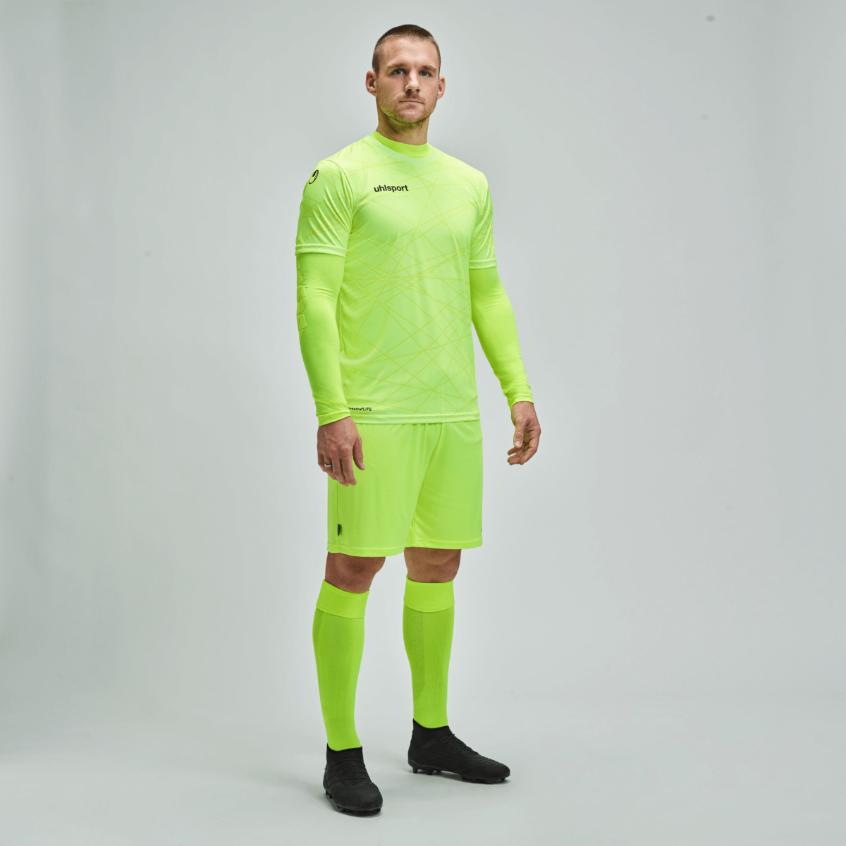 100529292_PREDICTION-GOALKEEPER-SET_Marcel-Schuhen_010_pngmo4m5reGbjjk2