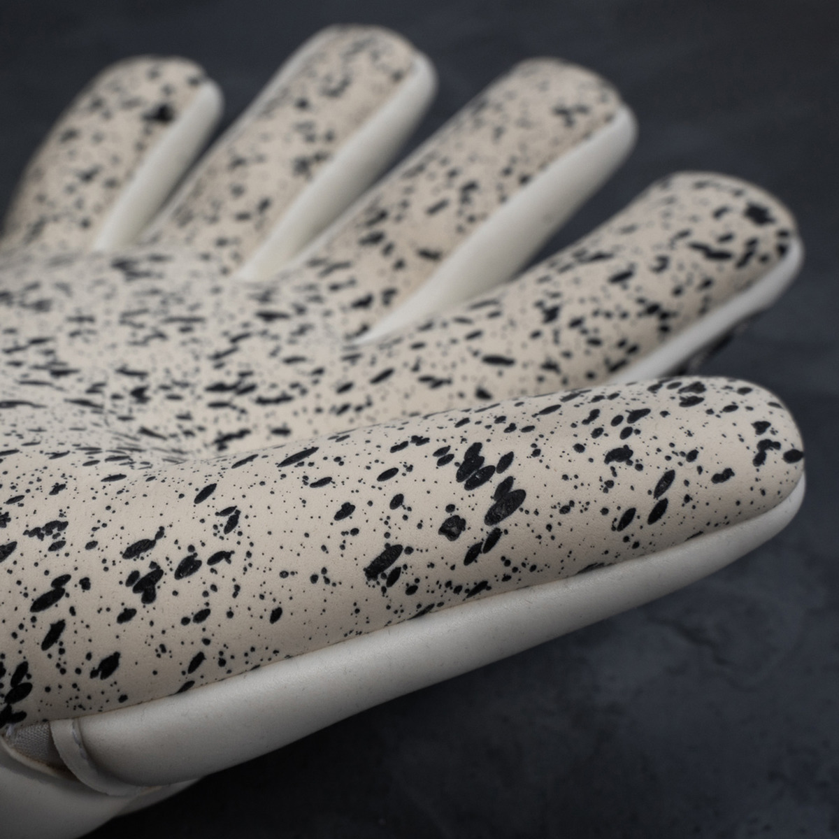 uhlsport Pro Supergrip+ HN ltd. 75years Torwarthandschuhe in limitierter Jubiläumsedition zum 75-jährigen Bestehen