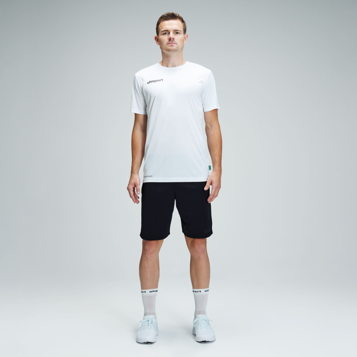 100234705_Essential_Functional-Shirt_1_pngz84K1sbJgKZN3