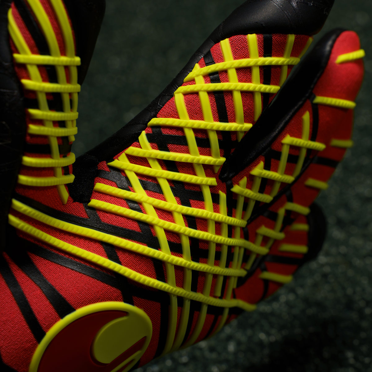 Fire Edition Ultragrip HN #364 Torwarthandschuhe Fire Edition Supersoft HN #364 Torwarthandschuhe für ambitionierte Torhüter im Training und Spiel