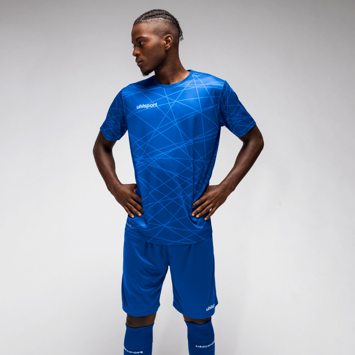 100529443_PREDICTION-TRIKOT_100334207_100330211_Precious-Onuoha_03_pngJDtigxbVoRLNp