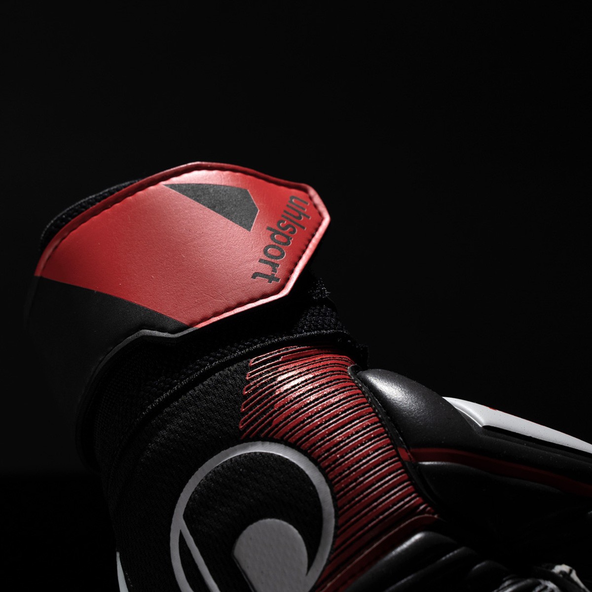 Powerline Soft Pro Torwarthandschuhe Powerline Soft Pro Torwarthandschuhe mit Soft-Latex für verlässlichen Grip bei Training und Spiel