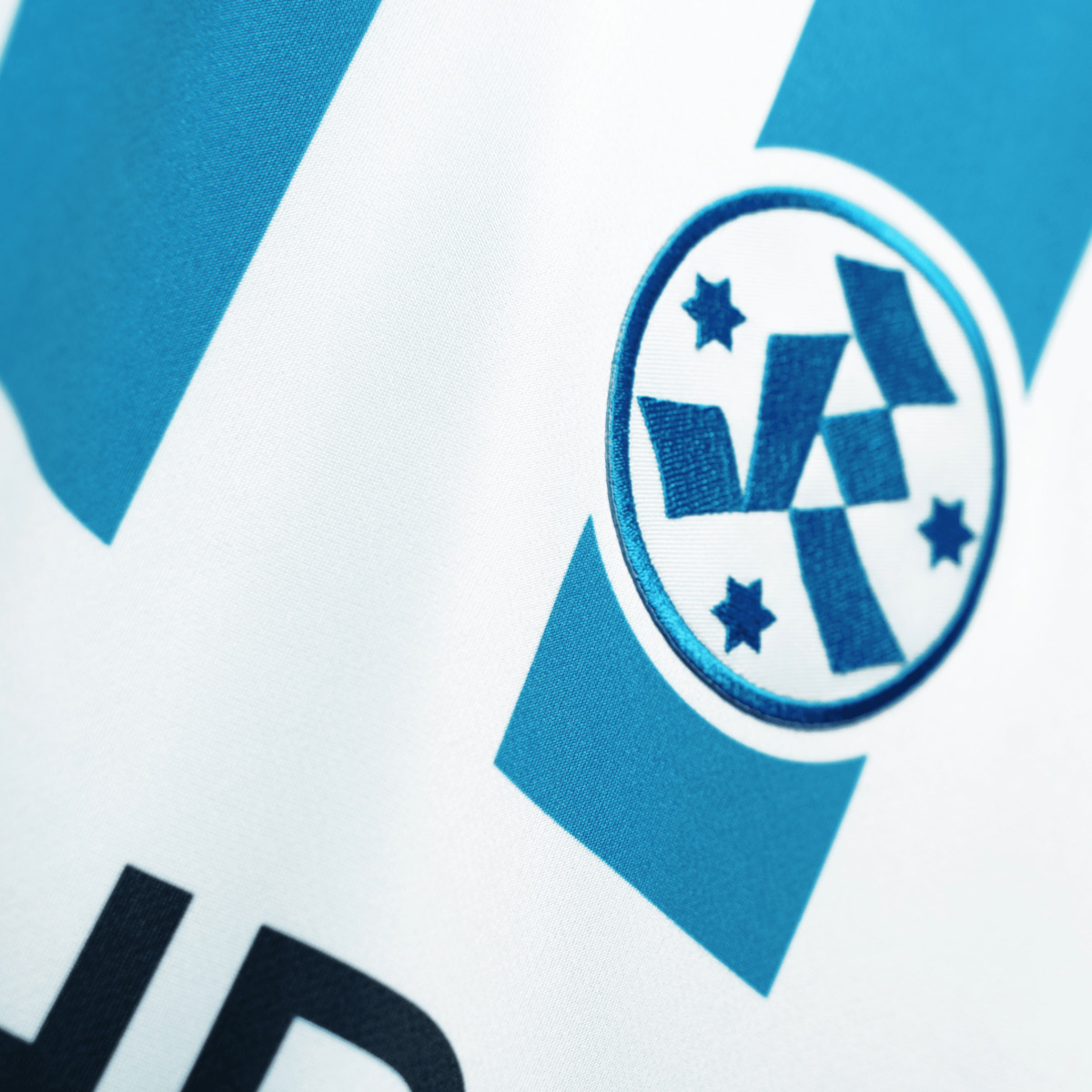 Stuttgarter Kickers Heimtrikot 2024 25 Brustwappen