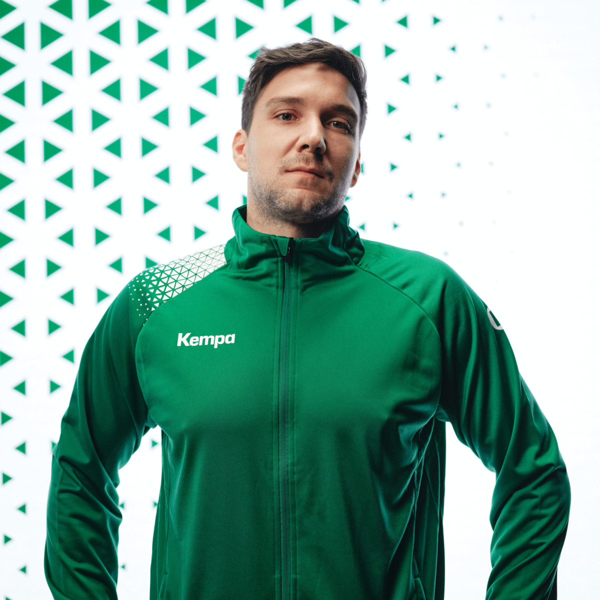 Ambition 28 Poly jacket Ambition 28 Poly jacket