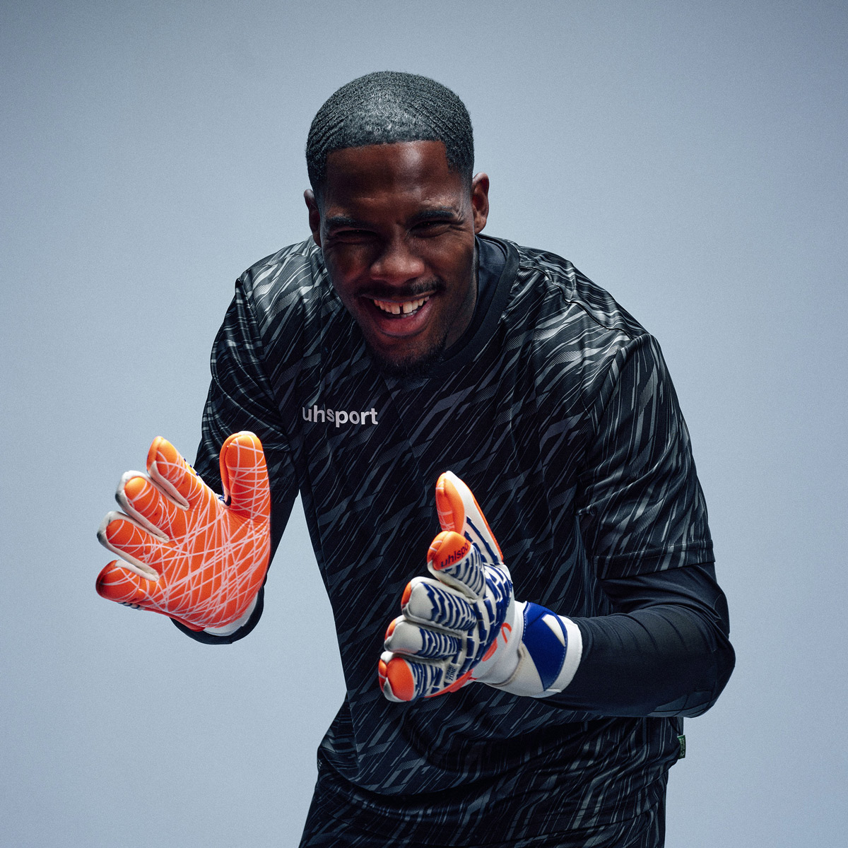 detail.productImageAltText