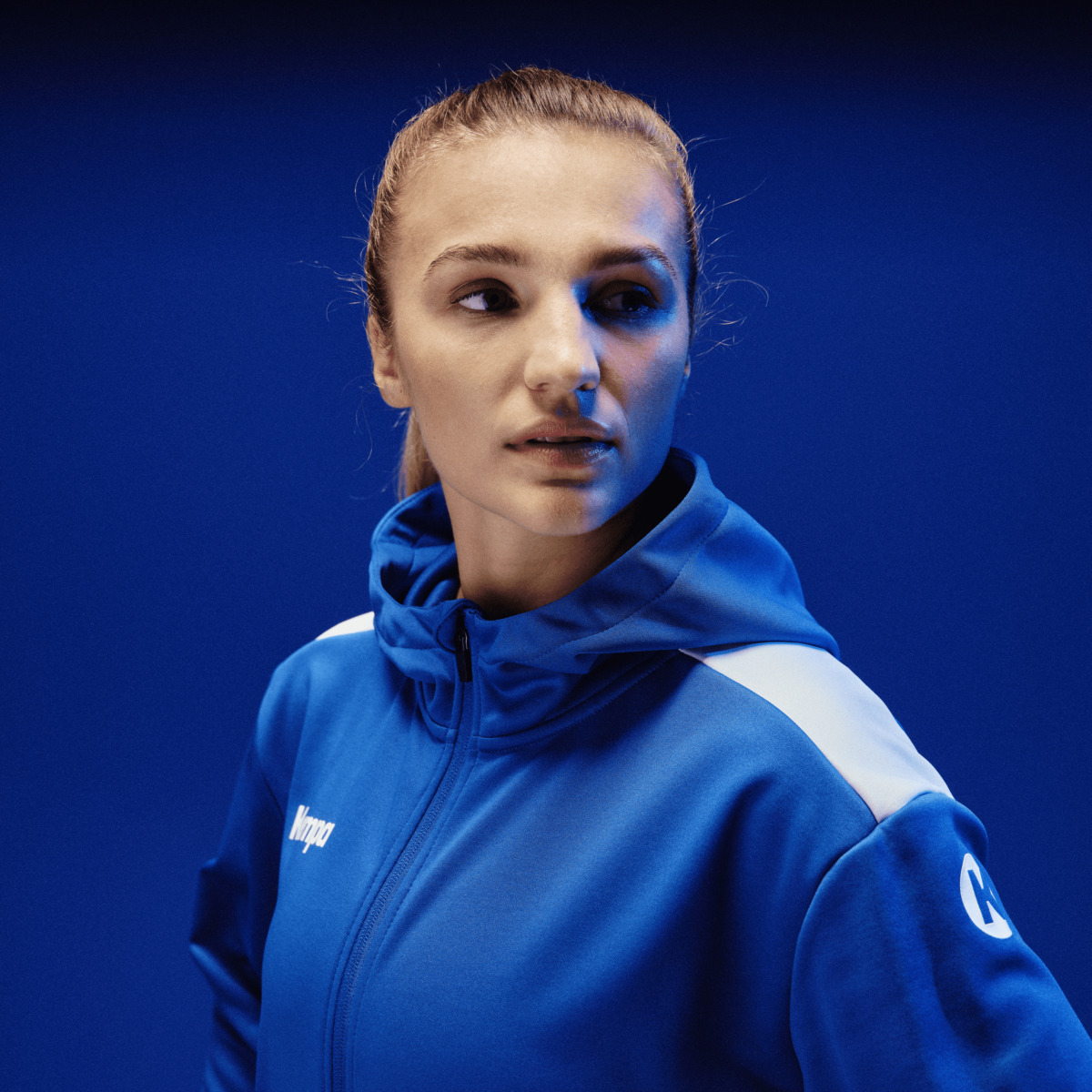 200513149_Emotion-27-Hood-Jacket-Women_Franziska-Peter_01_png56GM2yER84vsO detail.productImageAltText