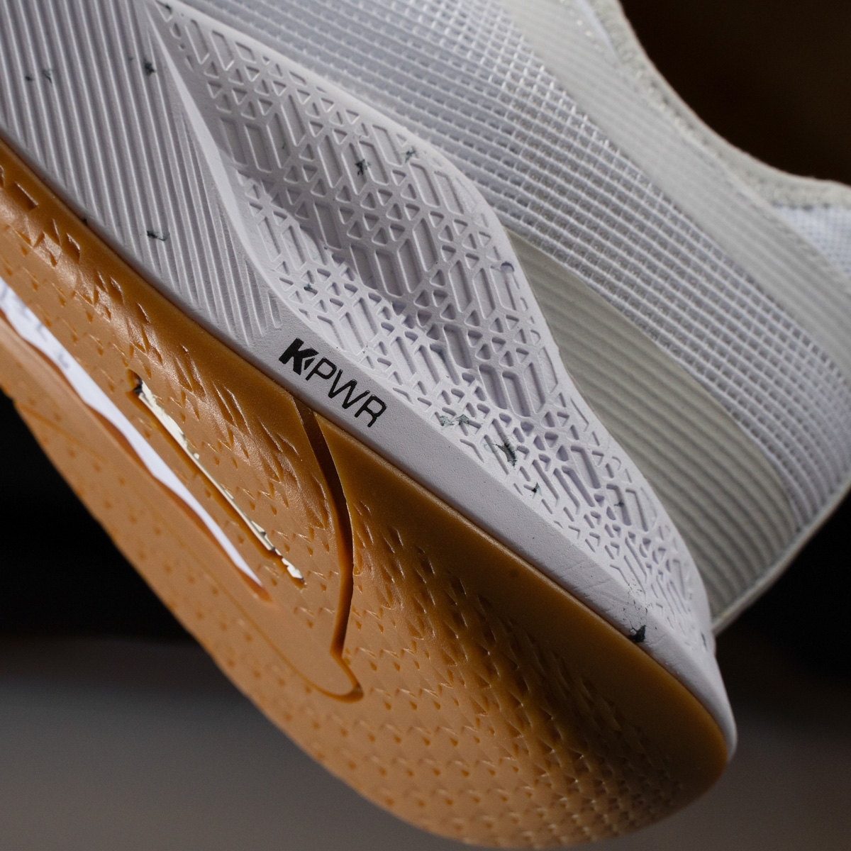 detail.productImageAltText