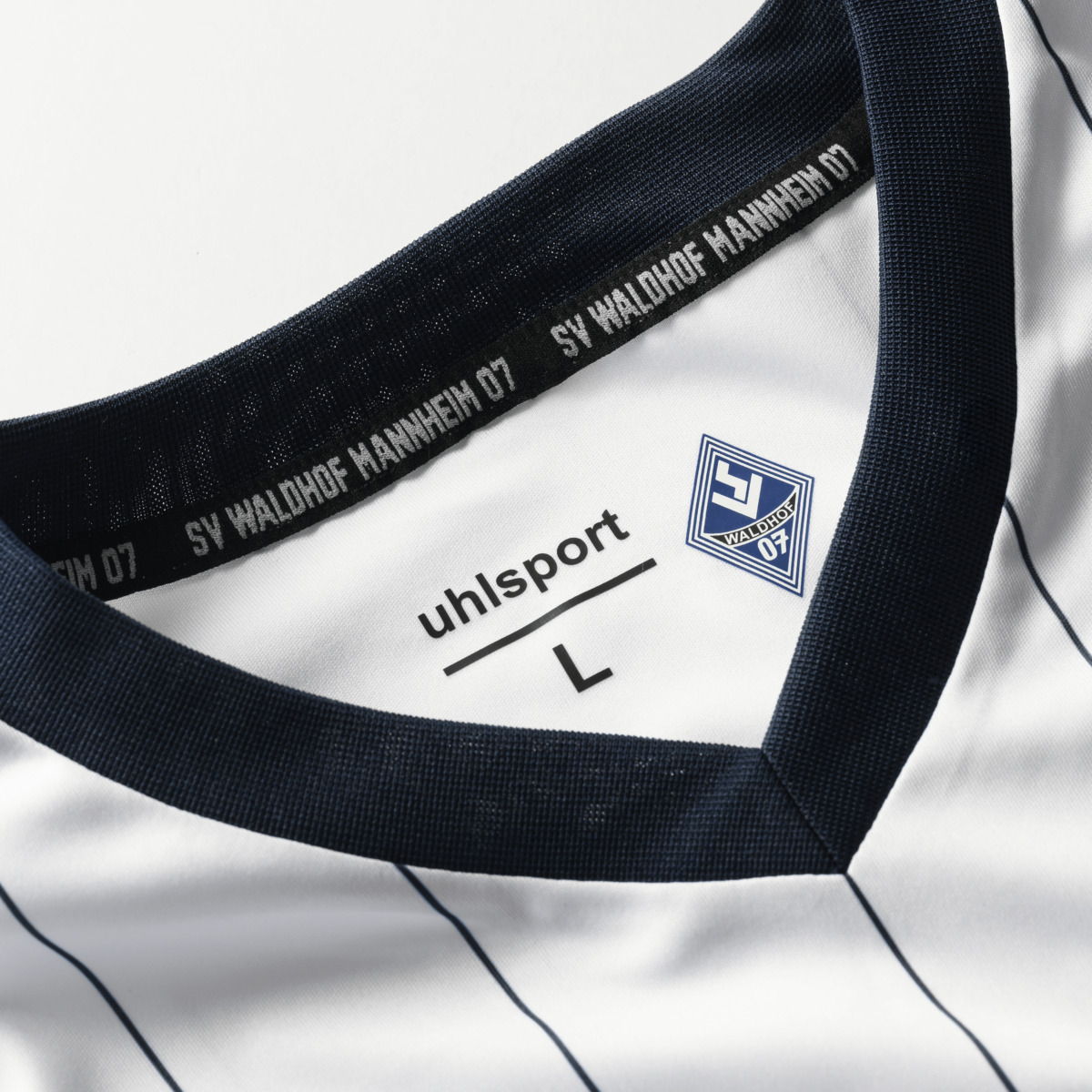 SVW Auswärtstrikot 2025 26 Kragen 