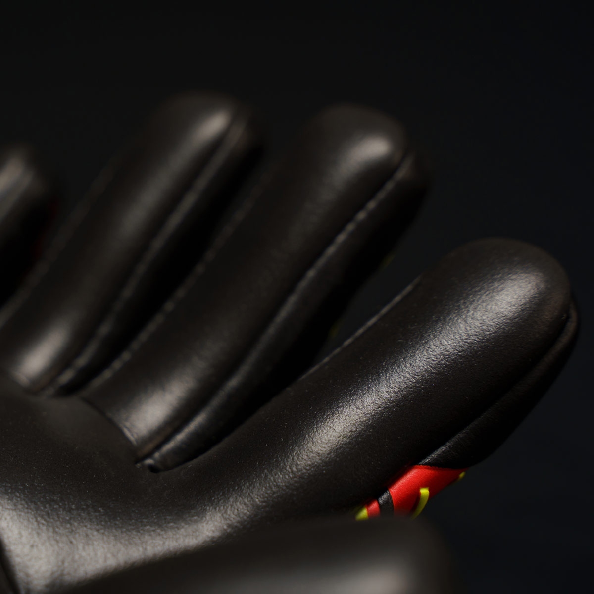 Fire Edition Supersoft HN #364 Torwarthandschuhe Fire Edition Supersoft HN #364 Torwarthandschuhe für Training und Spiel bei trockenen Bedingungen