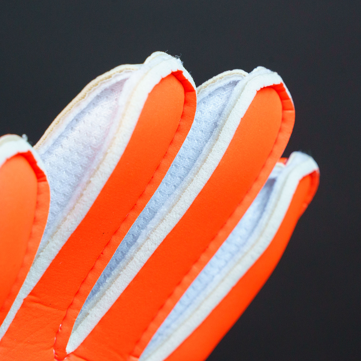 detail.productImageAltText