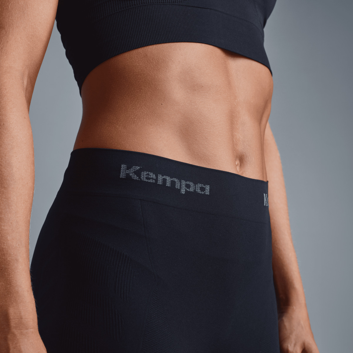 200514001_Perfomence-PRO-SHORTS-WOMEN_Xenia-Smits_135610_pngFVA1BSQ6f1Gr0 detail.productImageAltText